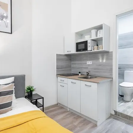 Ultra بودابست