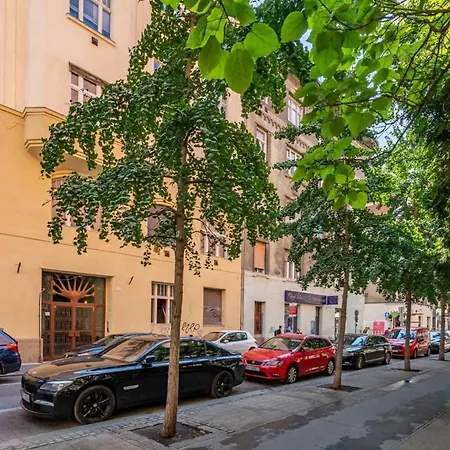 Apartment Ultra Budapest